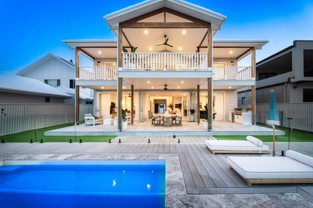 45 Markeri  Street, QLD 4218