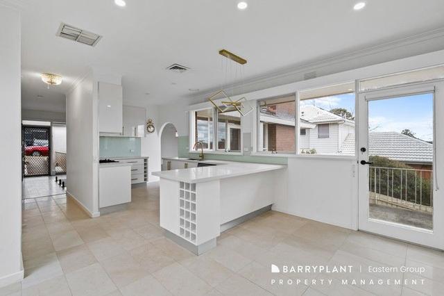 54 Chatsworth Quadrant, VIC 3107