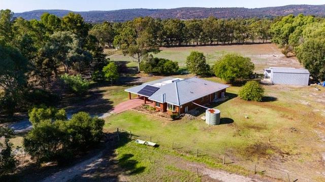 23 Tallagandra Court, WA 6125
