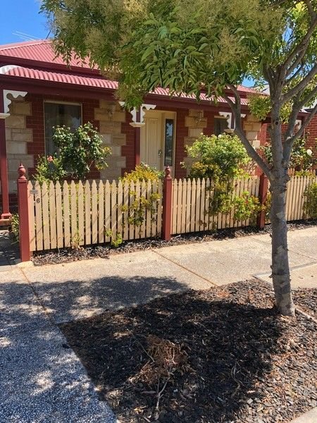 6 Empress Court, SA 5095