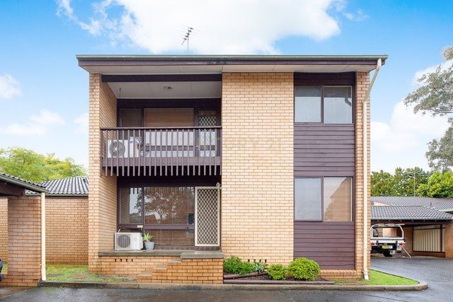 10/2 Whipbird Avenue, NSW 2565