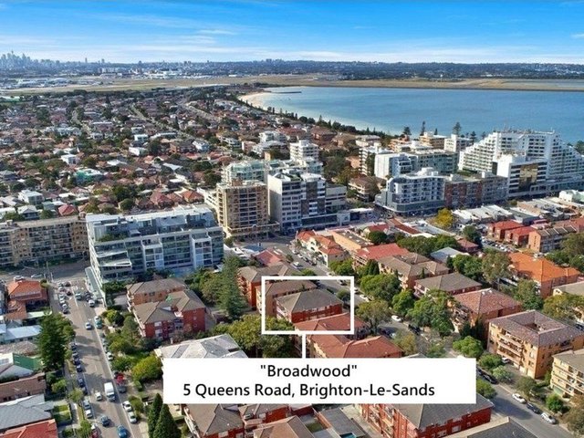 1/5 Queens Road, NSW 2216