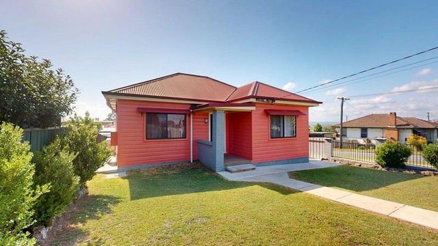 27 Brooks Street, NSW 2320