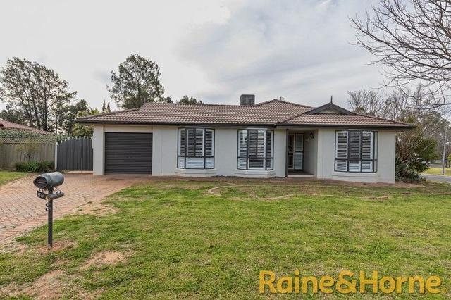 56 Cardiff Arms Avenue, NSW 2830
