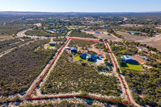 59 Flying Foam Way, WA 6516