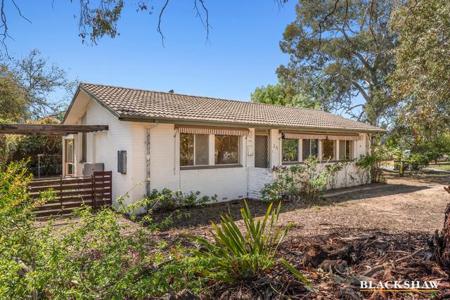35 Woollum Crescent, ACT 2611